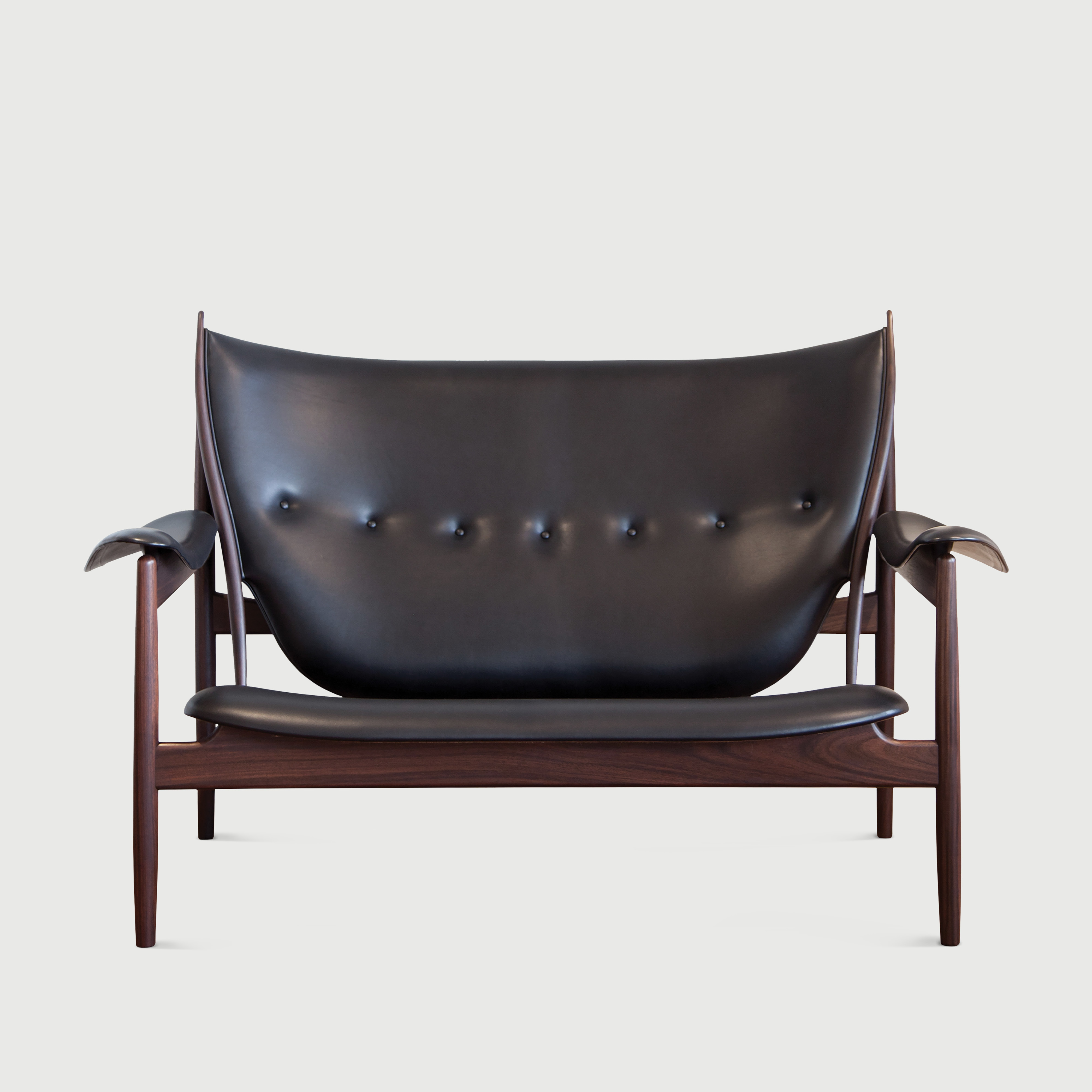 CHIEFTAIN SOFA par Finn juhl