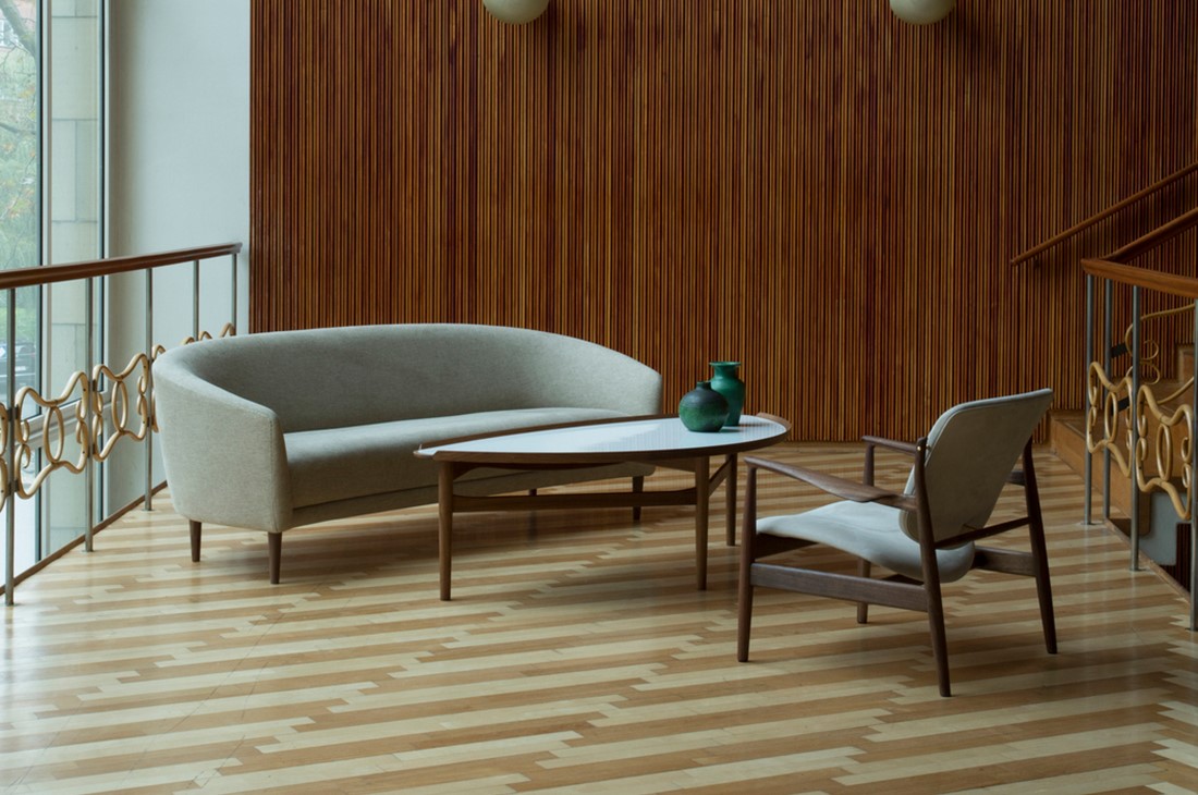 COCKTAIL TABLE par Finn juhl