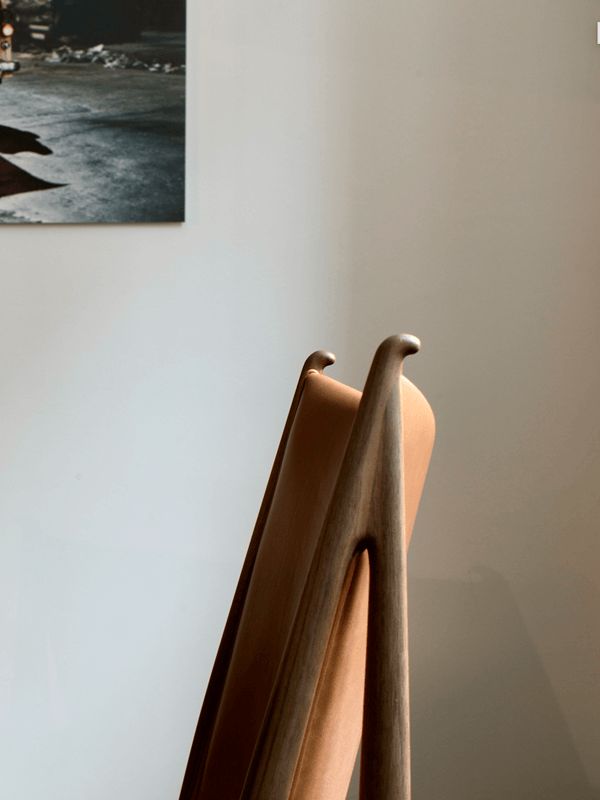 EGYPTIAN CHAIR par Finn juhl