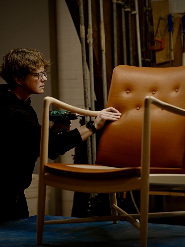 FIREPLACE CHAIR par Finn juhl