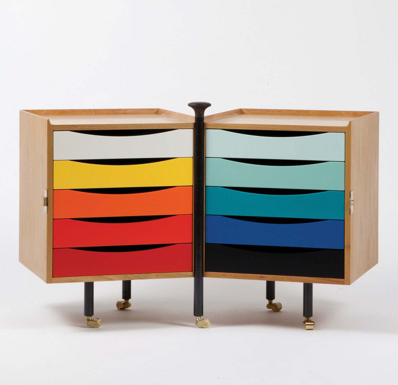 GLOVE CABINET par Finn juhl