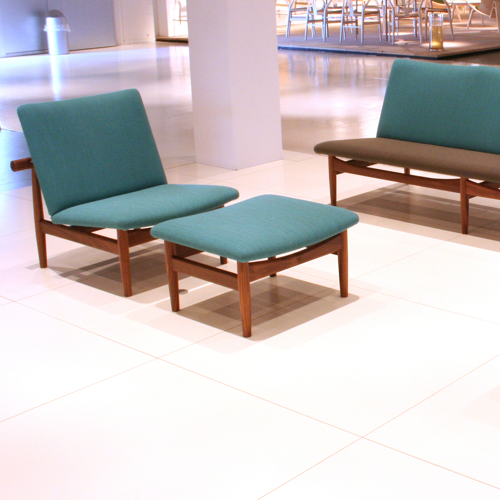 JAPAN CHAIR par Finn juhl