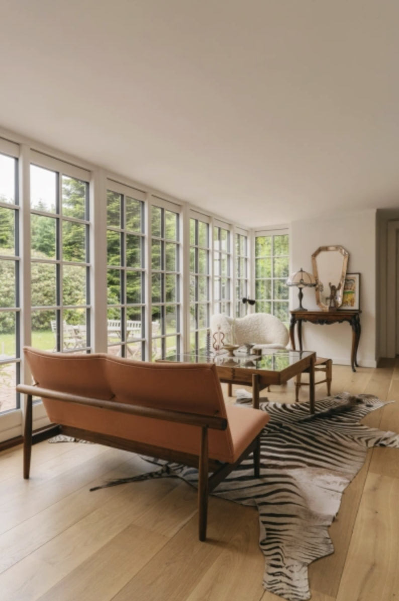 JAPAN SOFA par Finn juhl