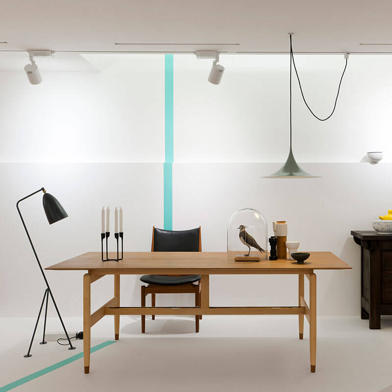 KAUFMANN TABLE par Finn juhl