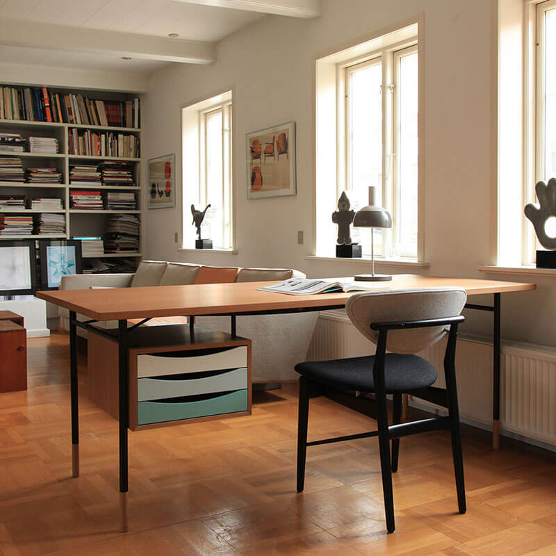 NYHAVN DESK par Finn juhl