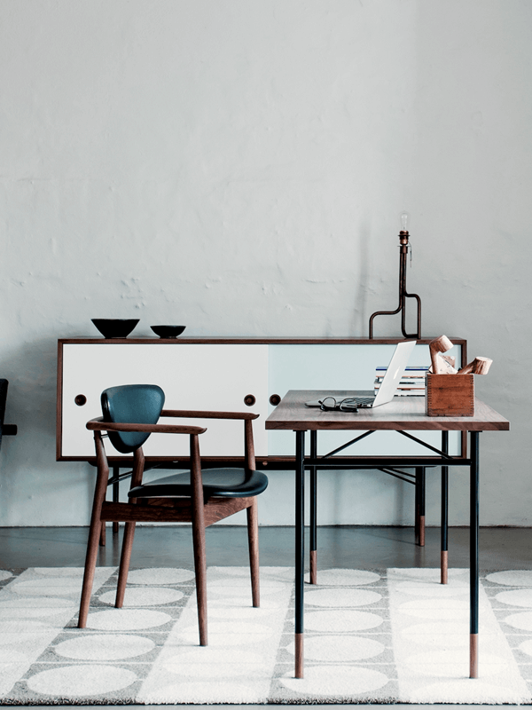 NYHAVN DESK par Finn juhl