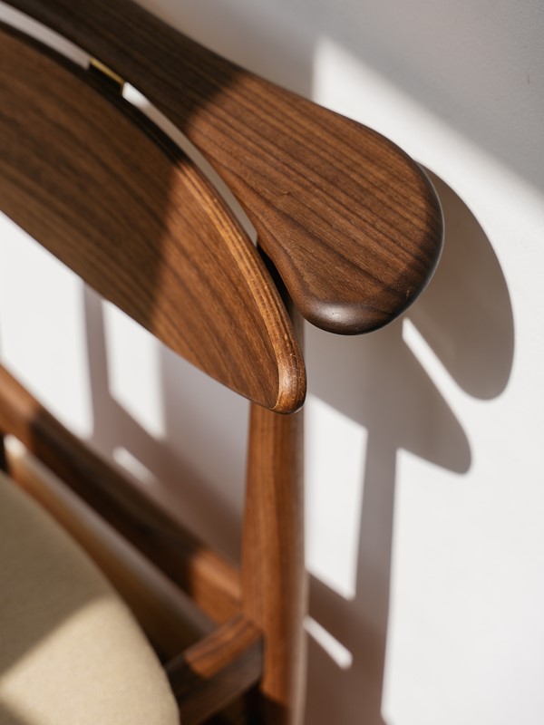 READING CHAIR par Finn juhl