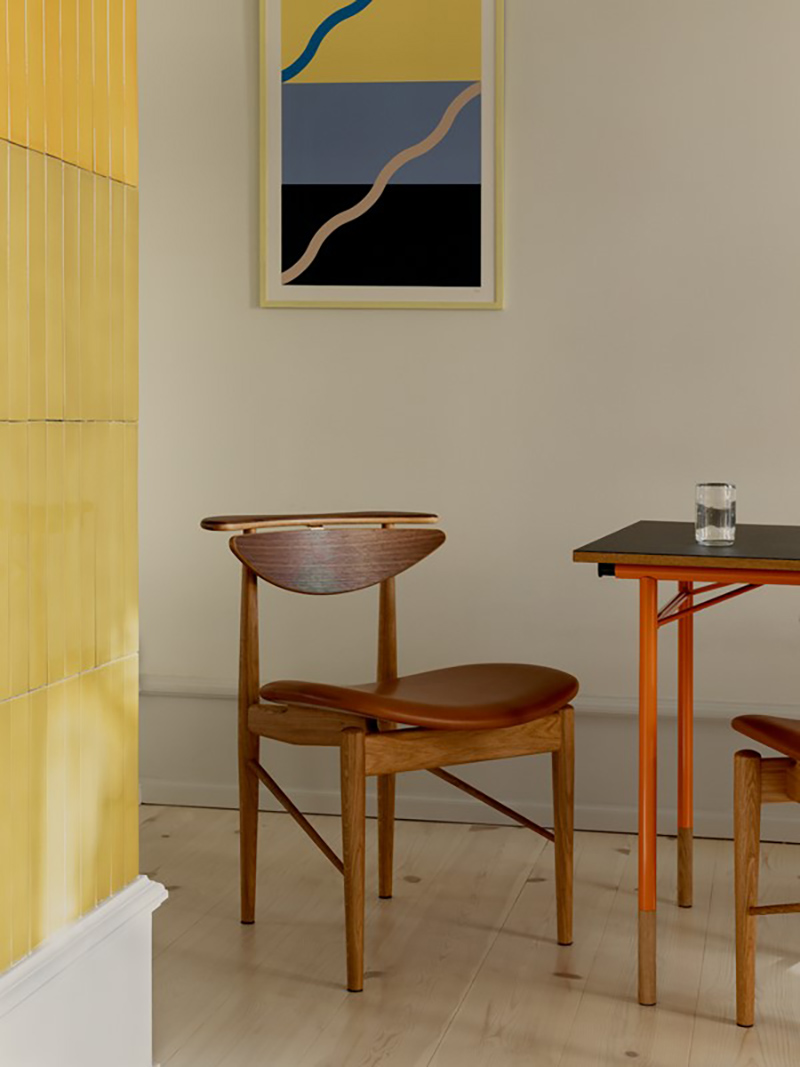 READING CHAIR par Finn juhl