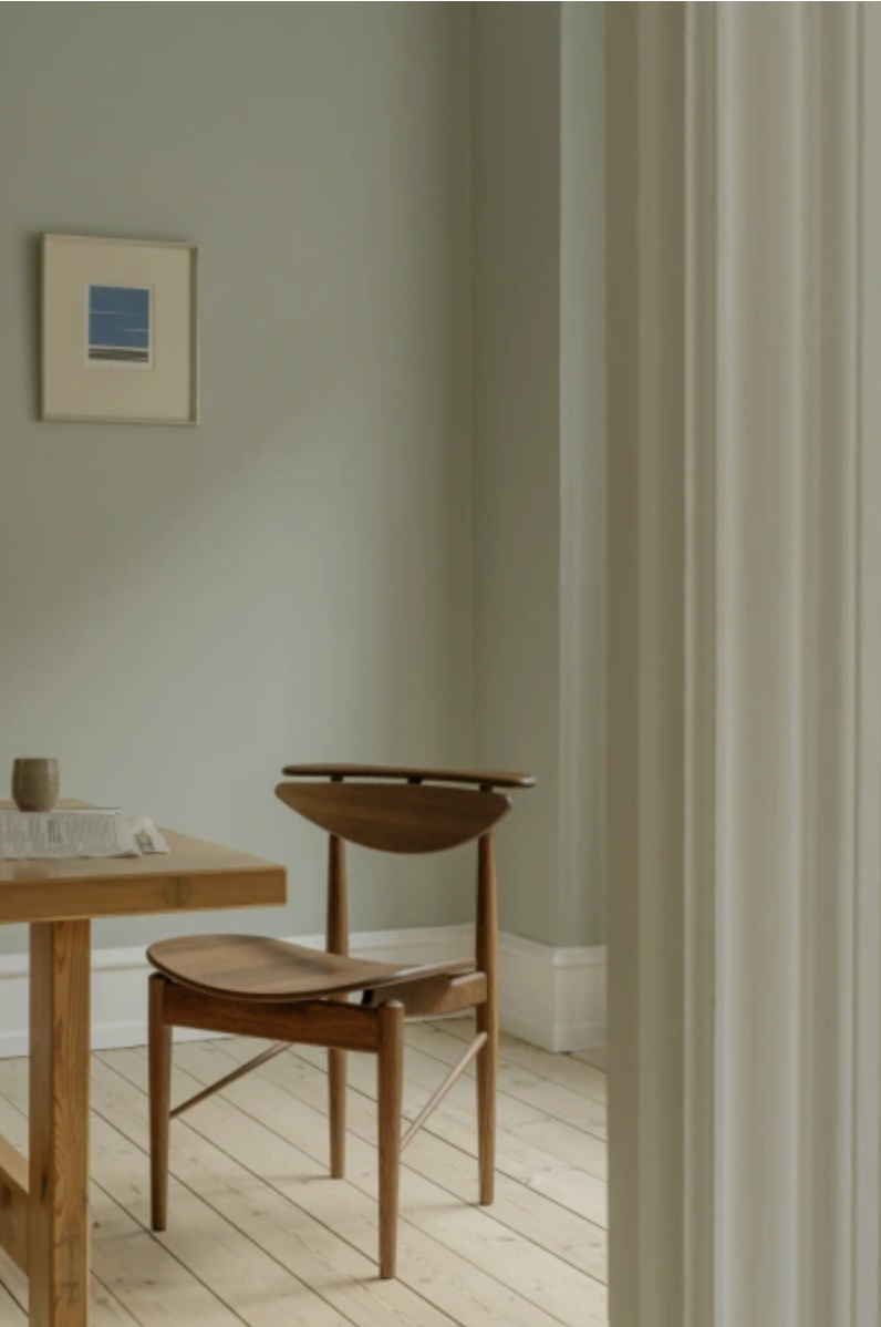 READING CHAIR par Finn juhl