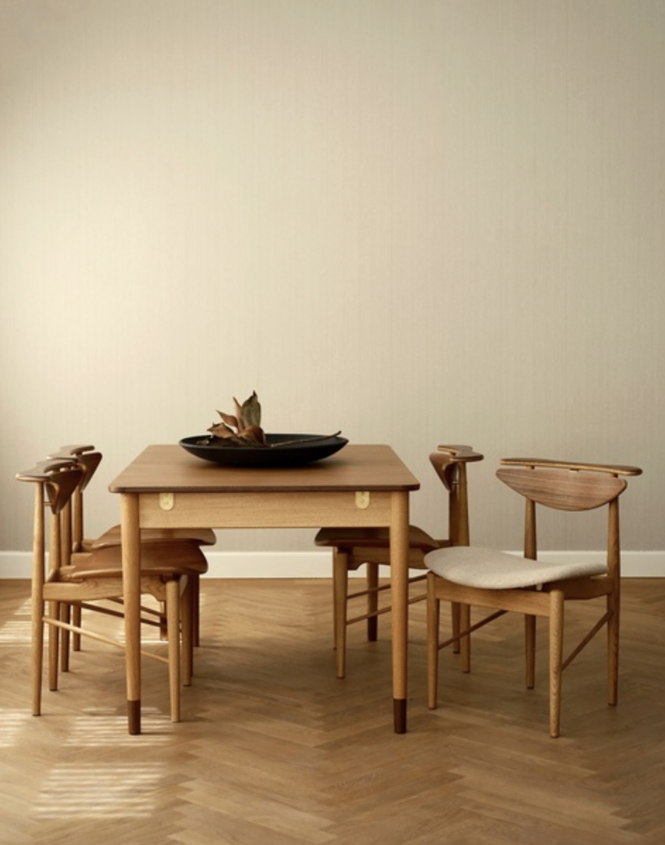 READING CHAIR - OAK par Finn juhl