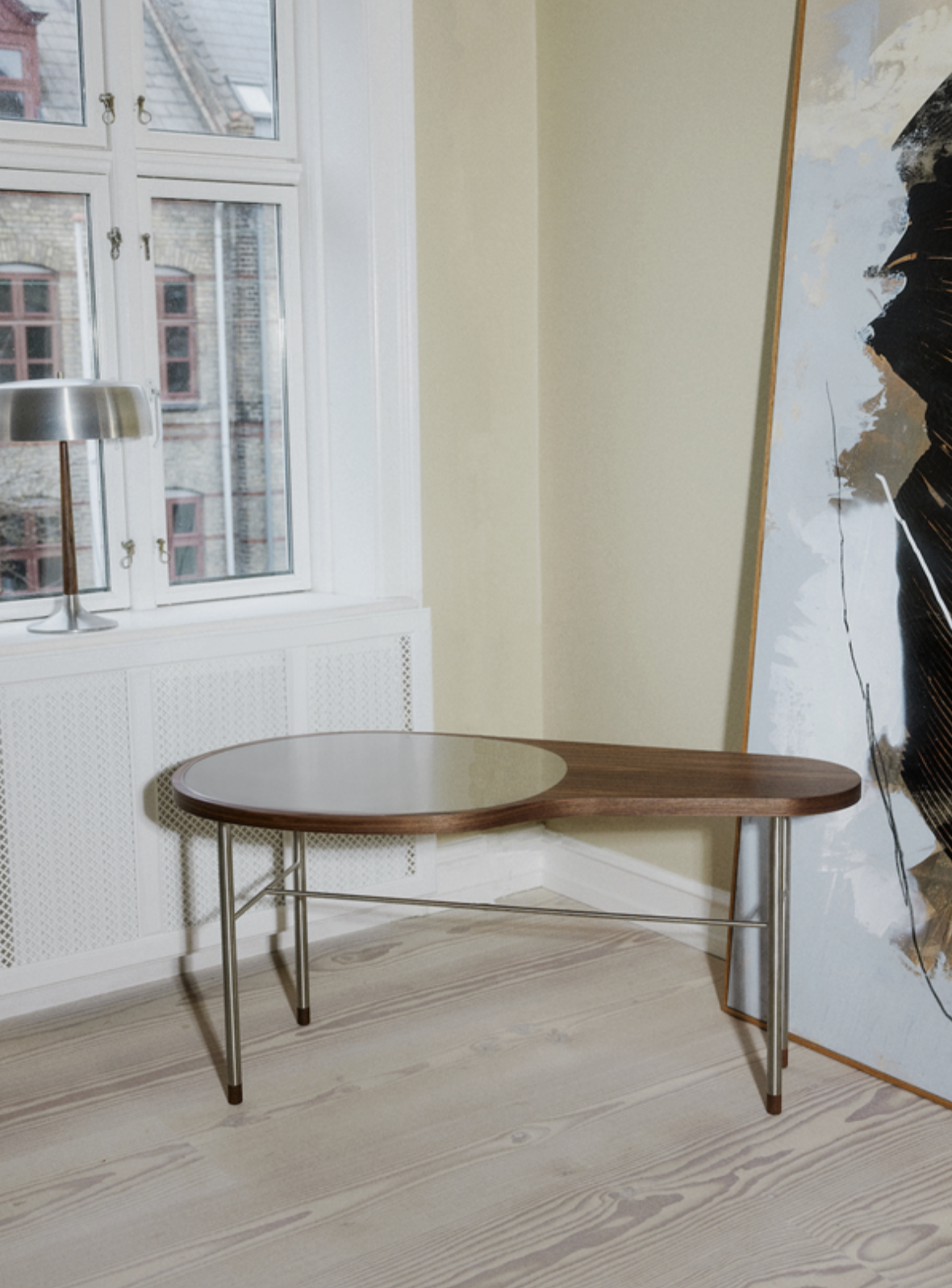ROSS COFFEE TABLE par Finn juhl