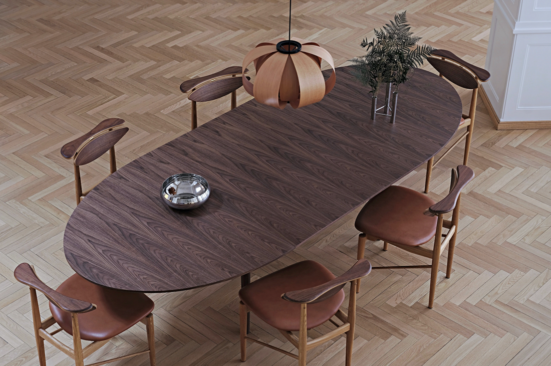 SILVER TABLE par Finn juhl