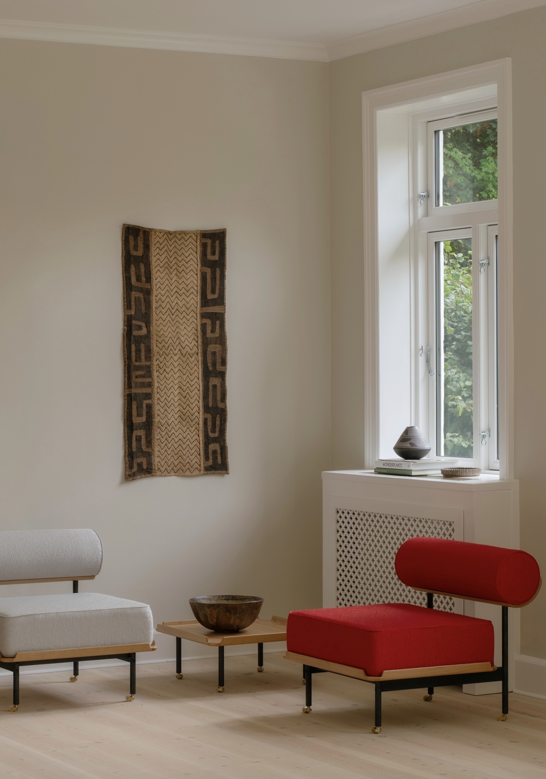 TELEVISION CHAIR par Finn Juhl
