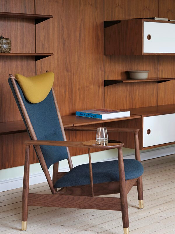 WHISKY CHAIR par Finn juhl