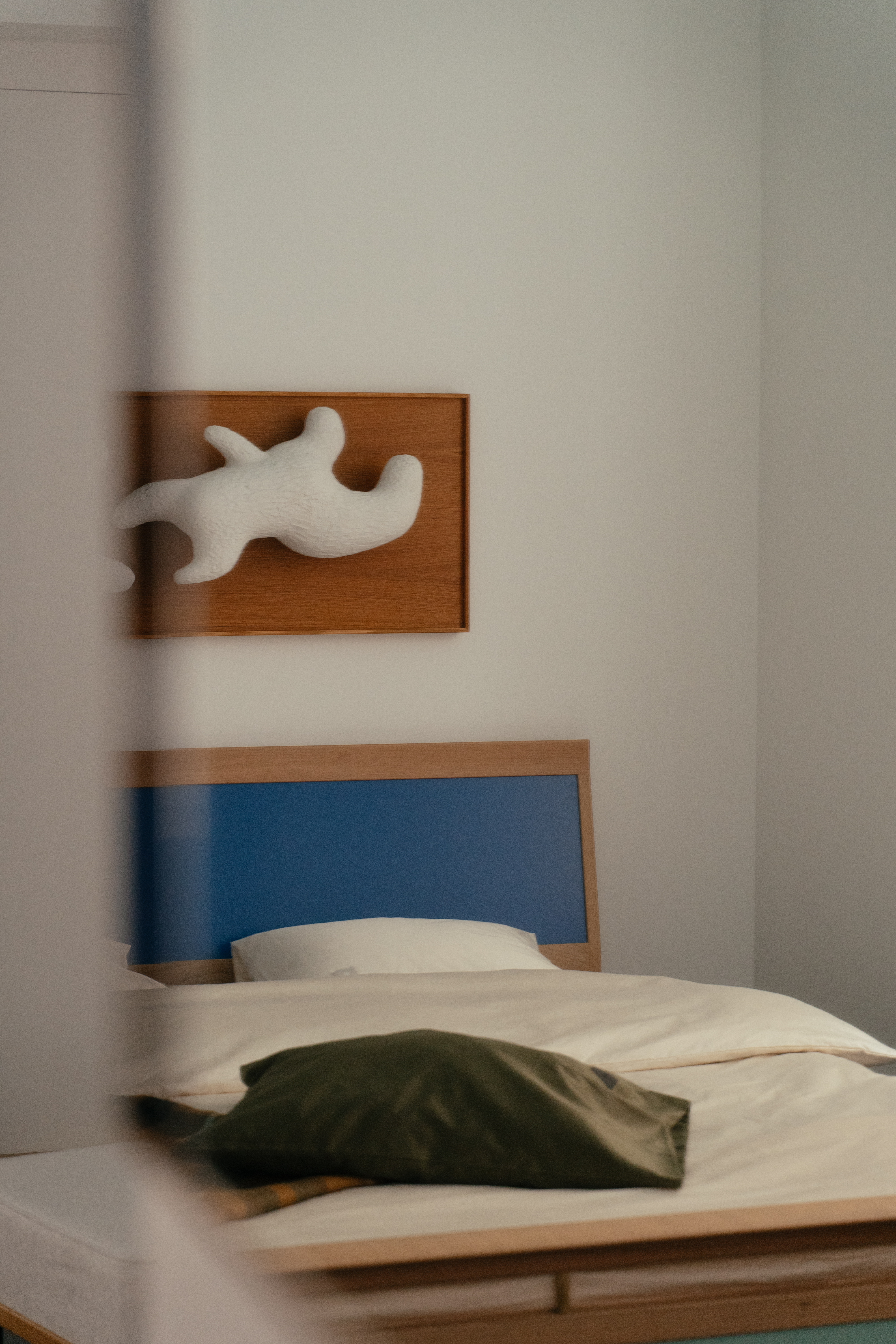 WILHEM HANSEN BED par Finn Juhl