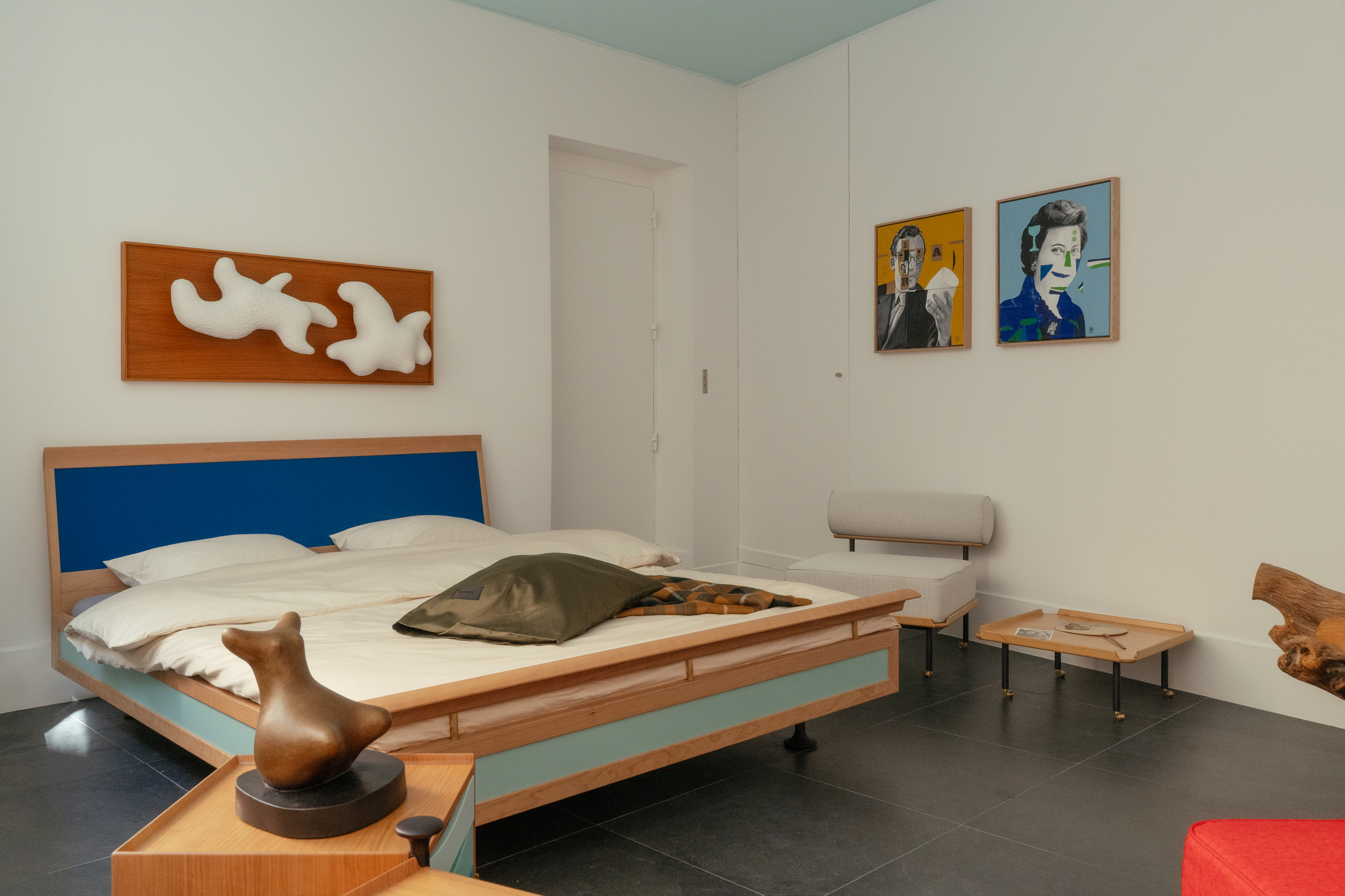 WILHEM HANSEN BED par Finn Juhl