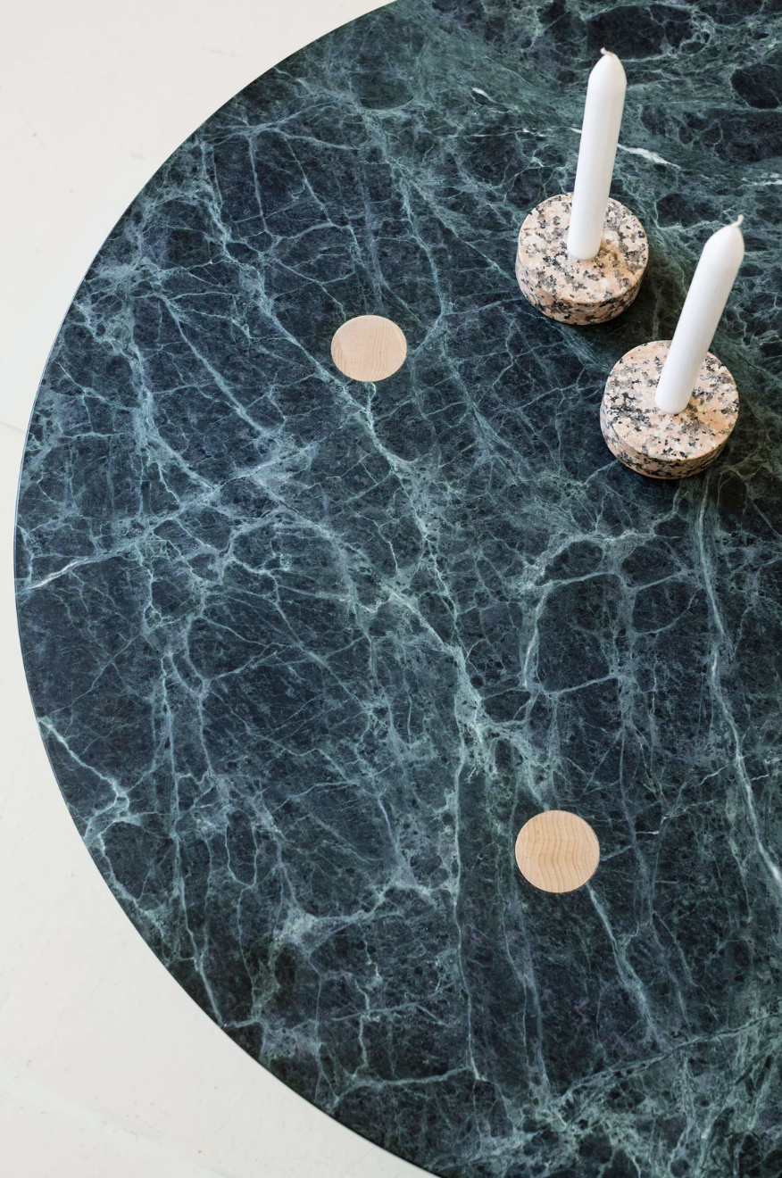 COLUMN COFFEE TABLE - ROUND / STONE par Fort Standard