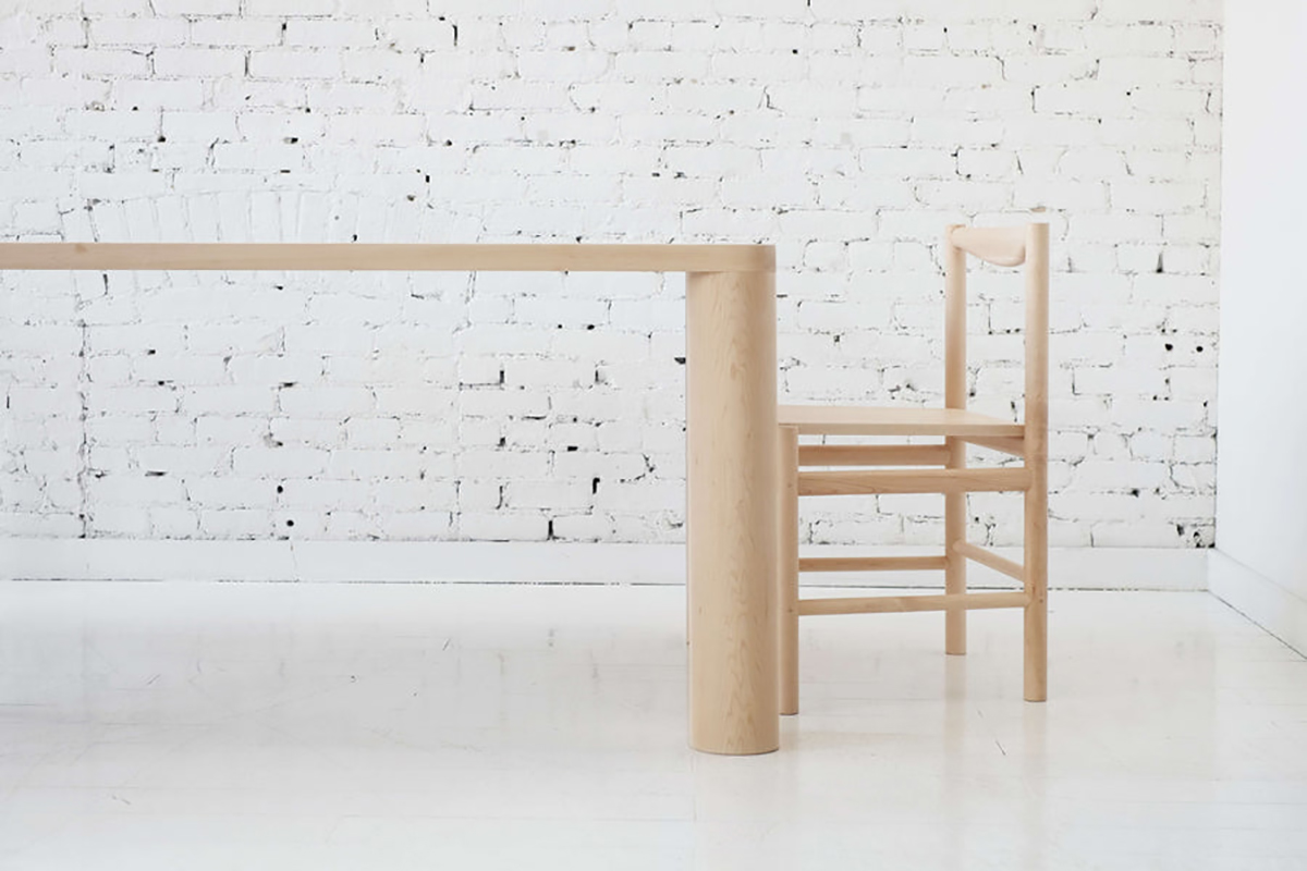 COLUMN DINING TABLE - CORNER LEG par Fort Standard