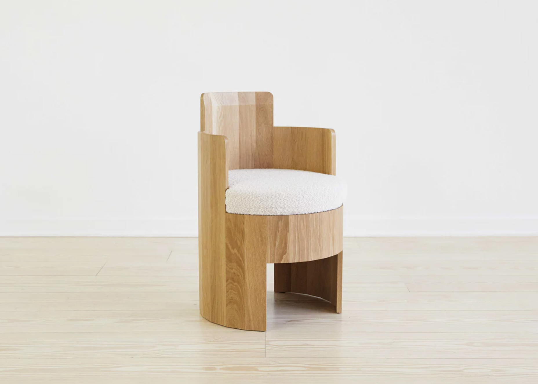 COOPERAGE CHAIR - UPHOLSTERED par Fort Standard