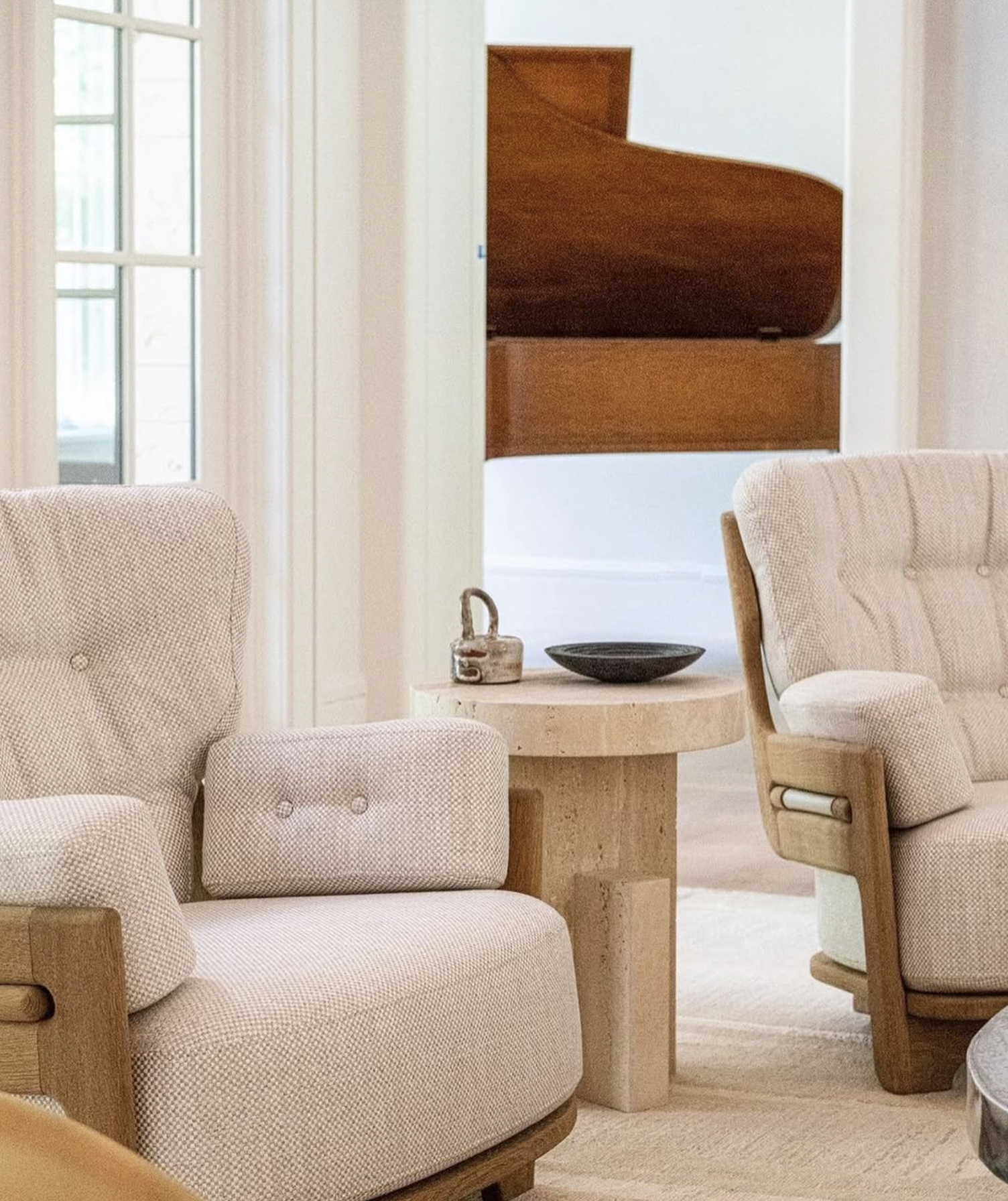 PLANAR SIDE TABLE par Fort Standard