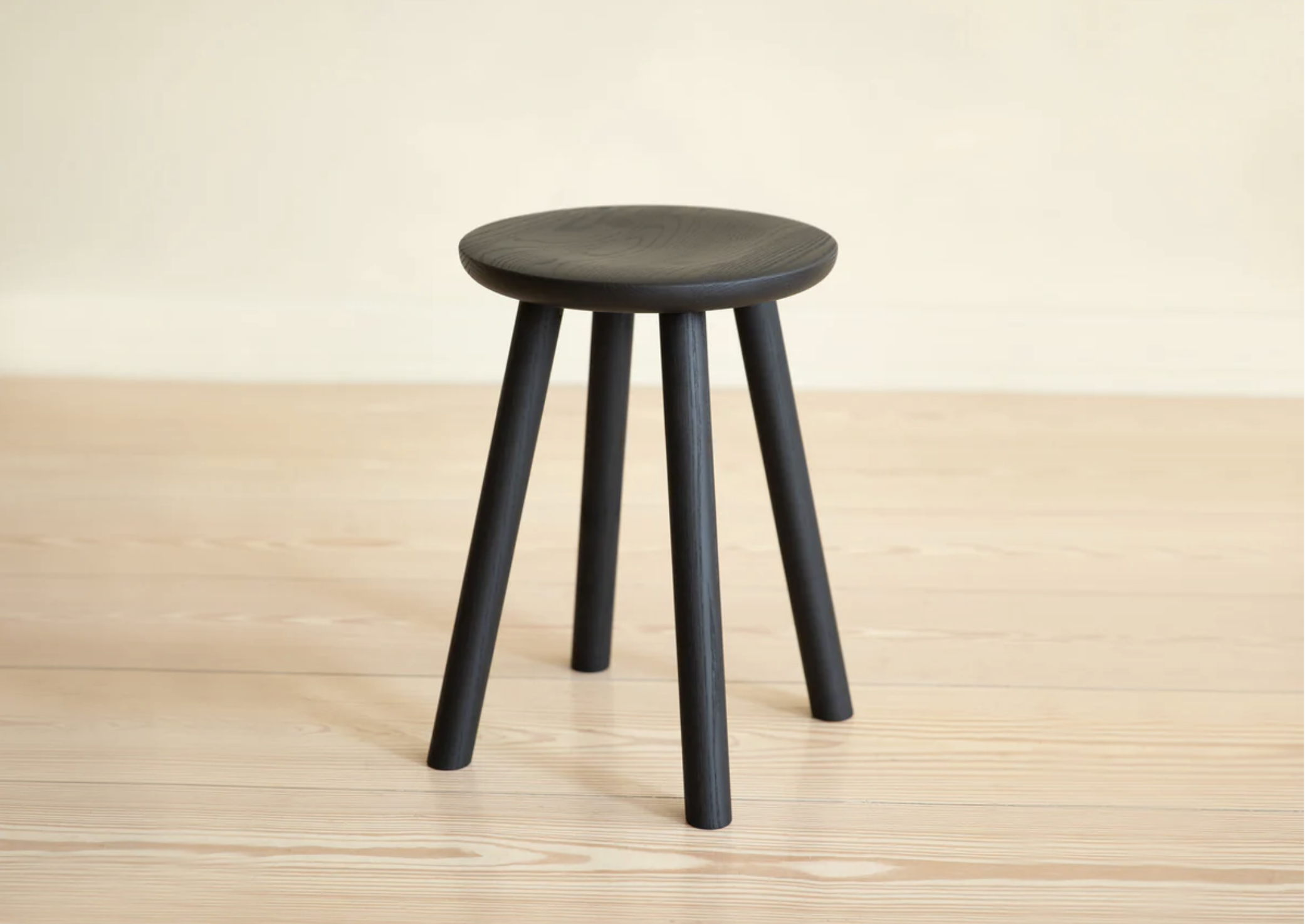 RANGE STOOL LOW par Fort Standard