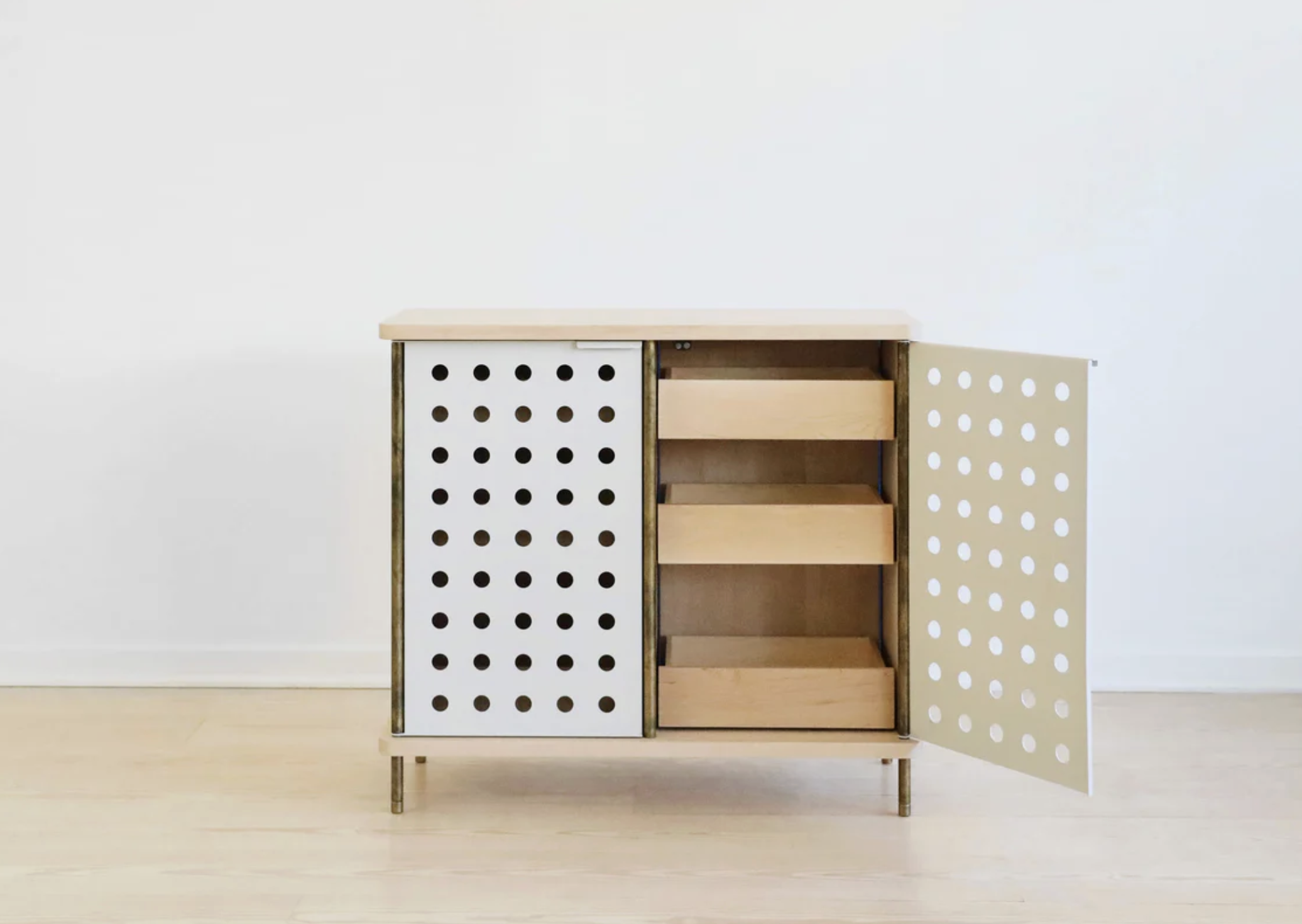 STRATA ACCENT CABINET - TWO BAY par Fort Standard