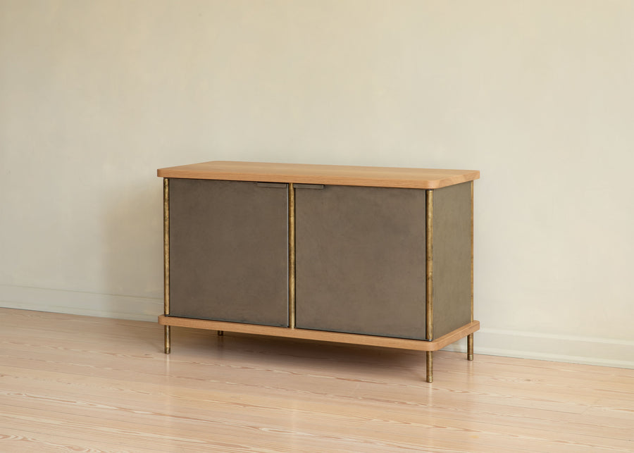 STRATA ACCENT CABINET - TWO BAY par Fort Standard