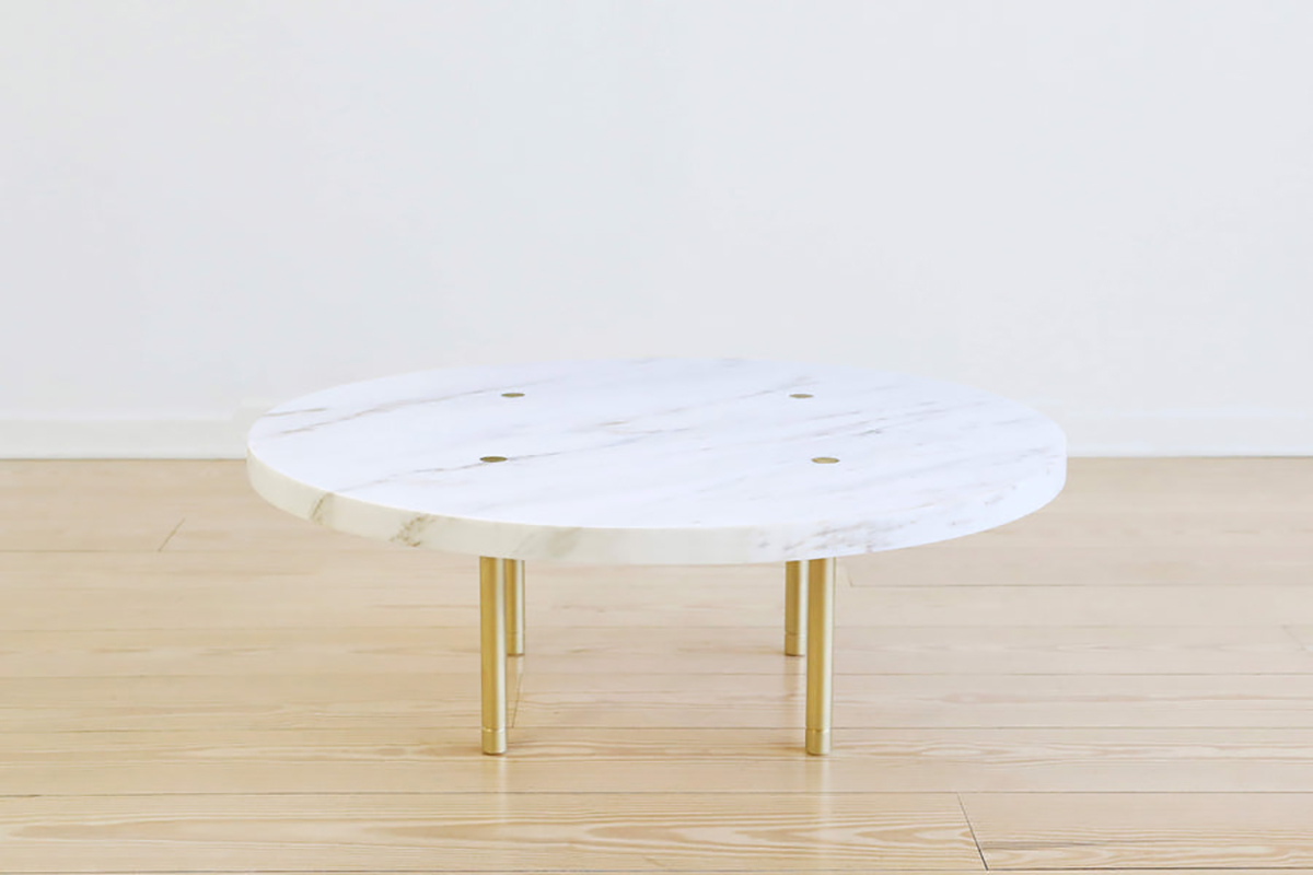 STRATA COFFEE TABLE - ROUND/STONE par Fort Standard