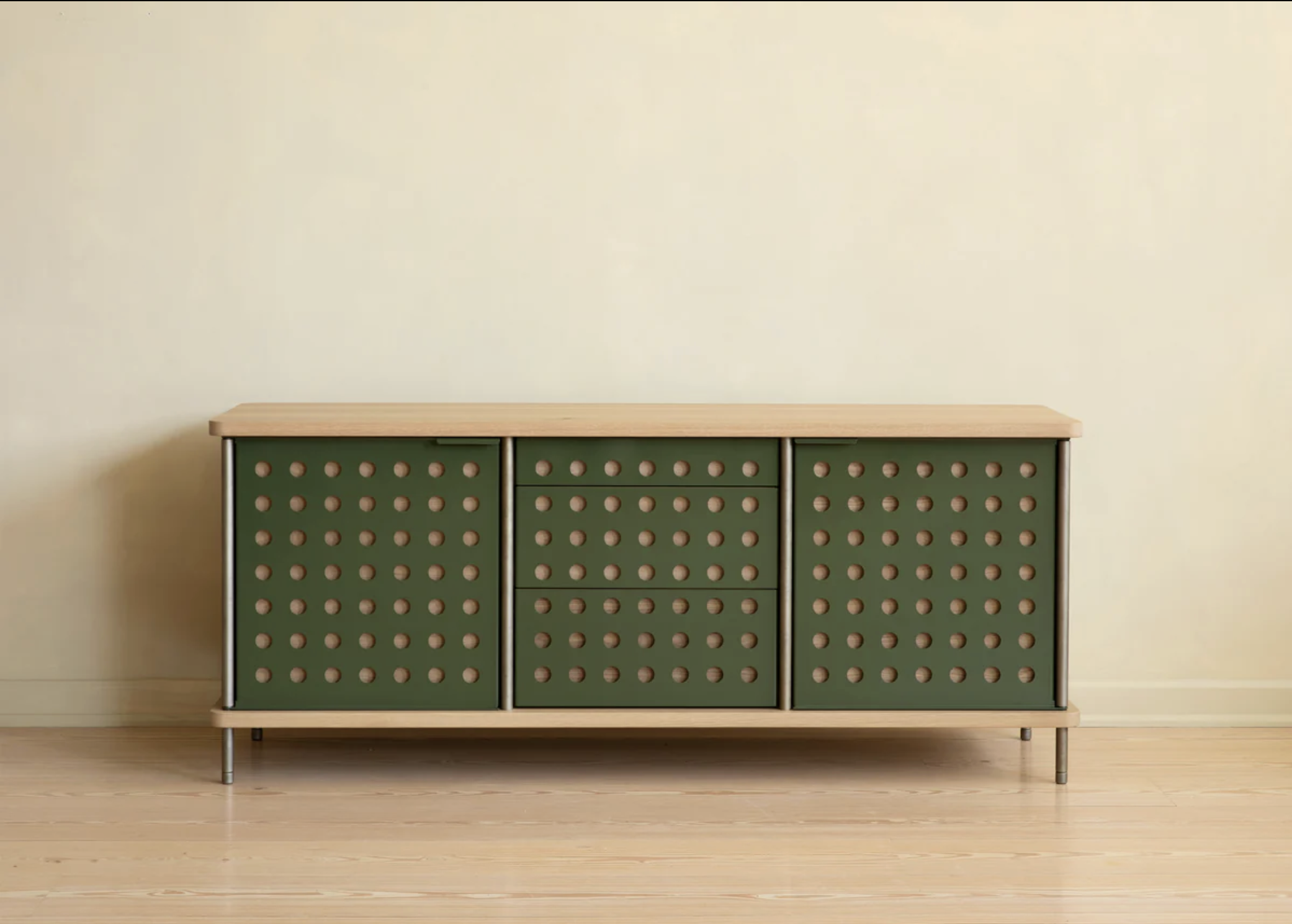 STRATA CREDENZA - THREE BAY par Fort Standard