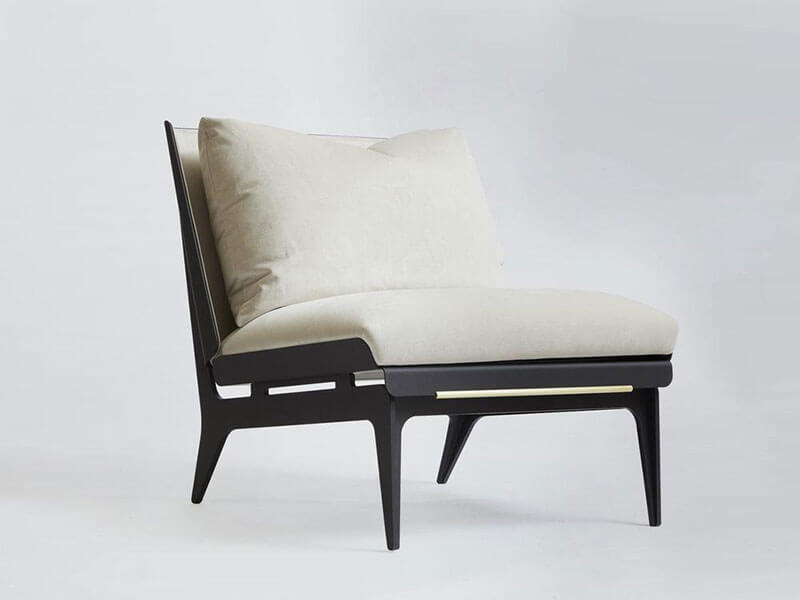 BOUDOIR CHAIR & OTTOMAN par Gabriel Scott