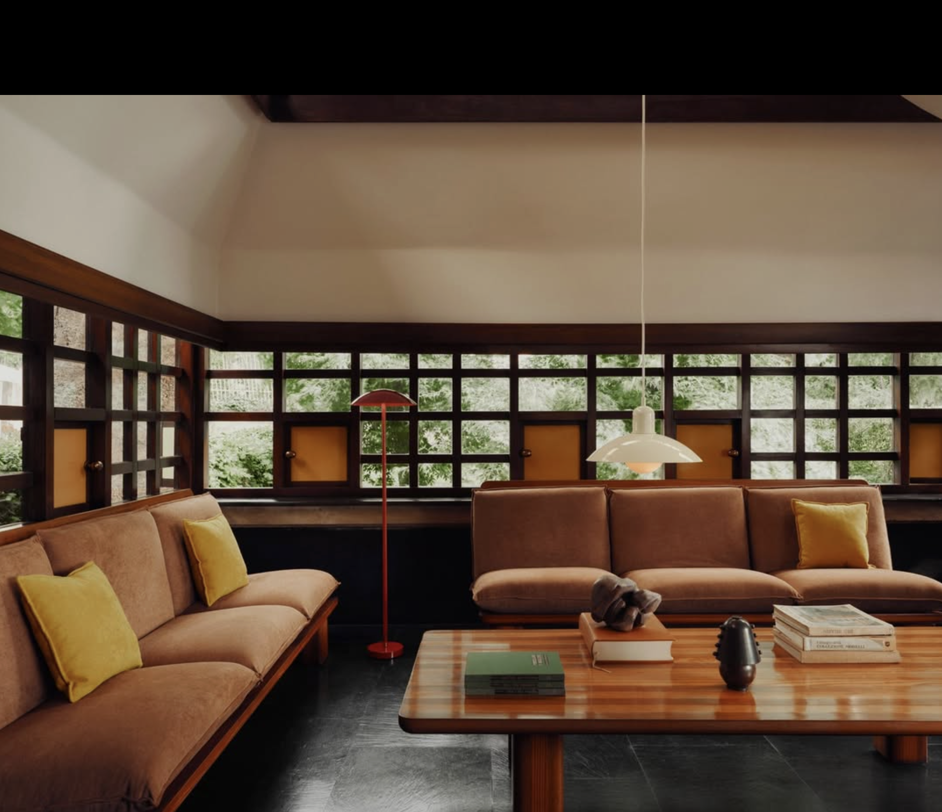 ARUNDEL ORB PENDANT par IN COMMON WITH