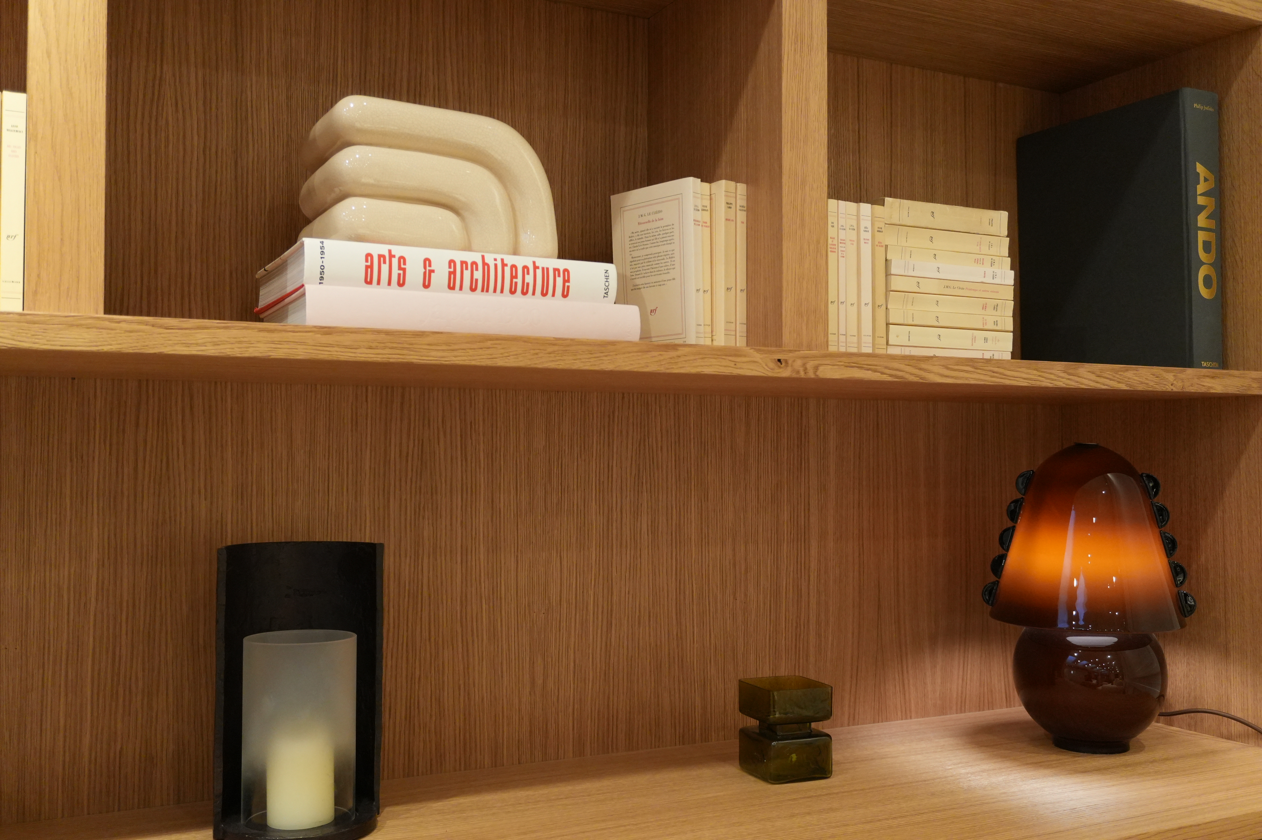 CALLA TABLE LAMP, MEDIUM par In Common With