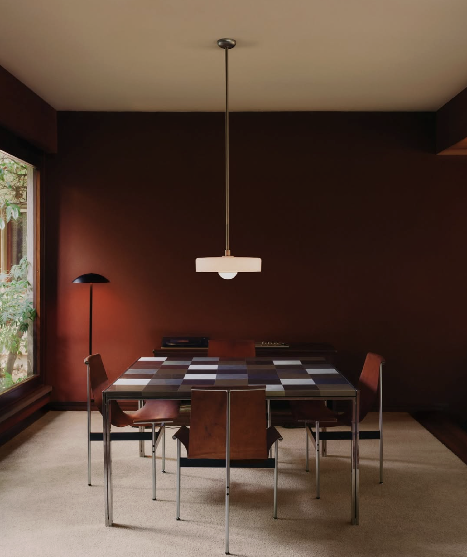DISC PENDANT, MEDIUM par IN COMMON WITH