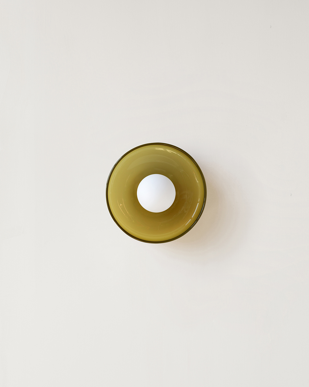 DISC SURFACE MOUNT, SMALL par IN COMMON WITH