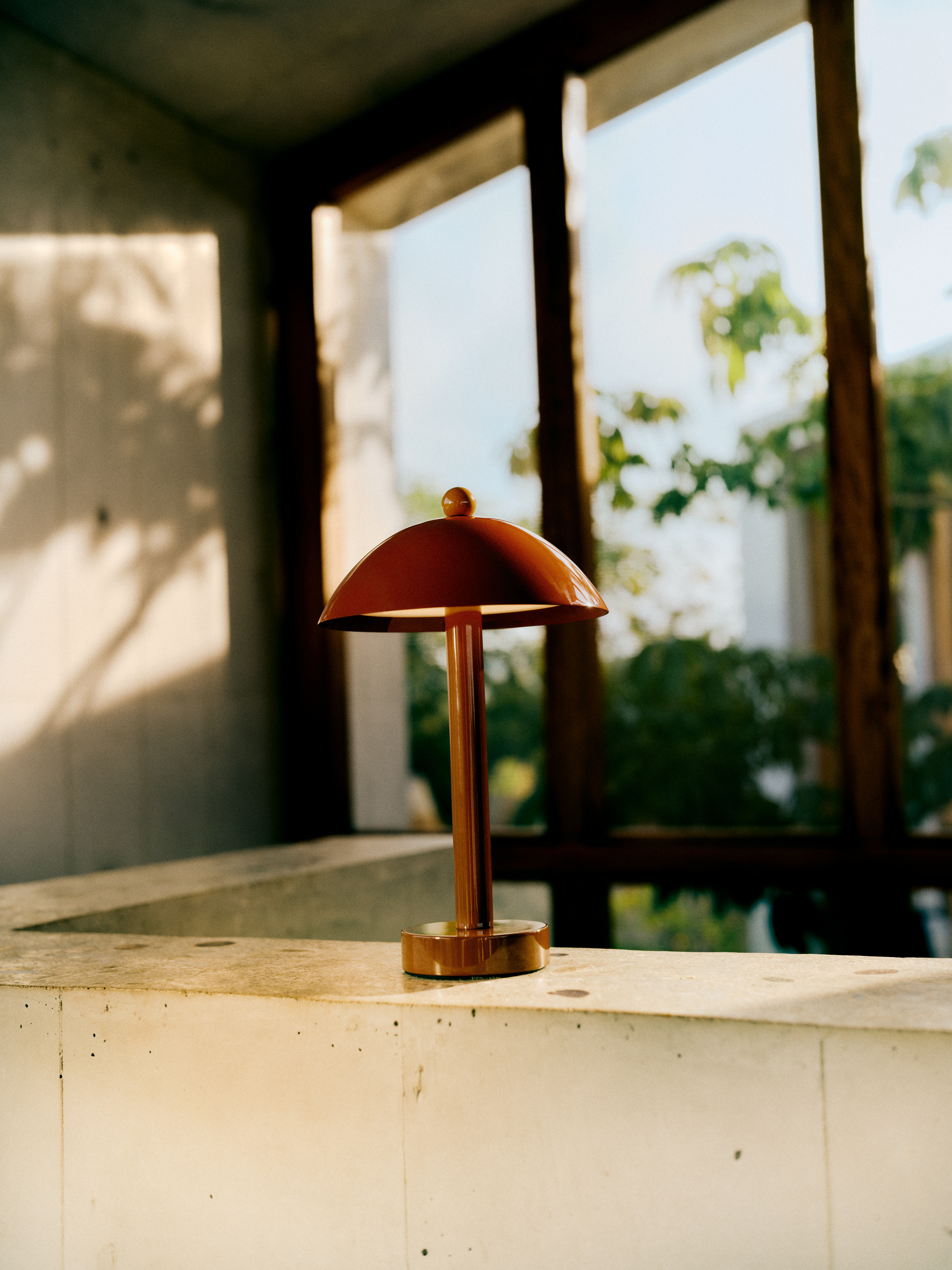 DUNE TABLE LAMP par In Common With
