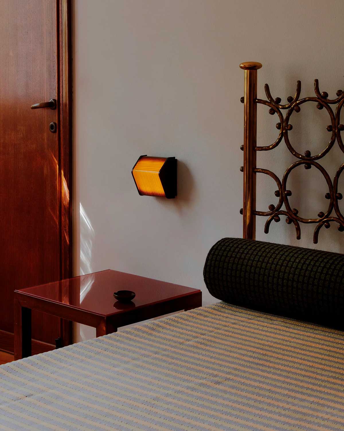 LYRA SCONCE par IN COMMON WITH