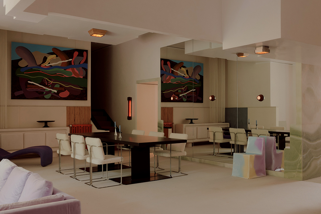 MIRA SURFACE MOUNT LINEAR par IN COMMON WITH