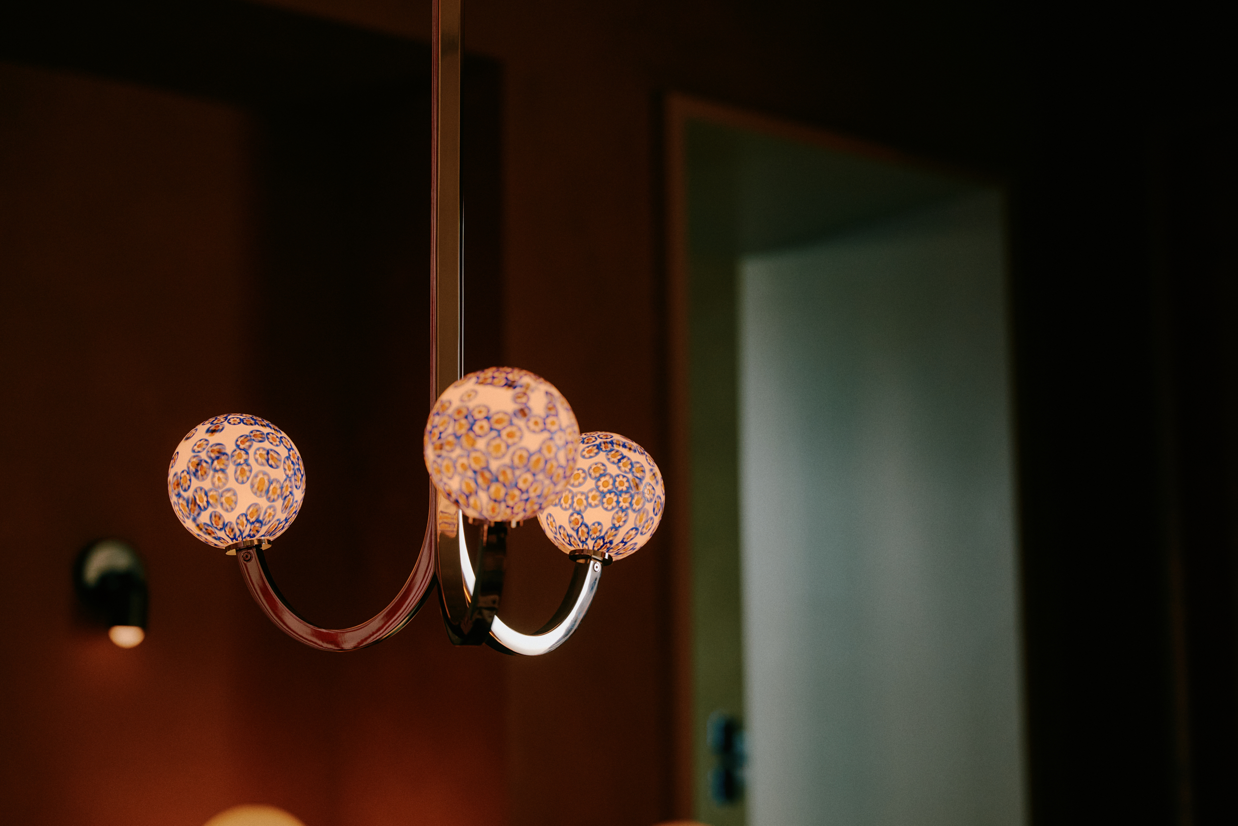 MURANO GLASS COSMOS CHANDELIER par IN COMMON WITH