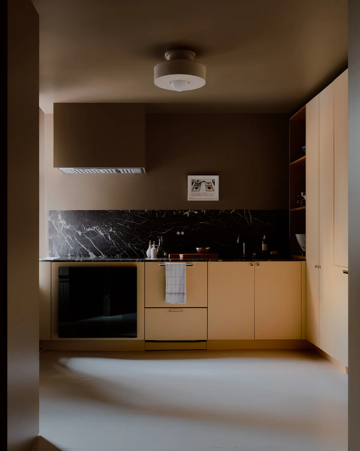 SIMON SURFACE MOUNT par IN COMMON WITH