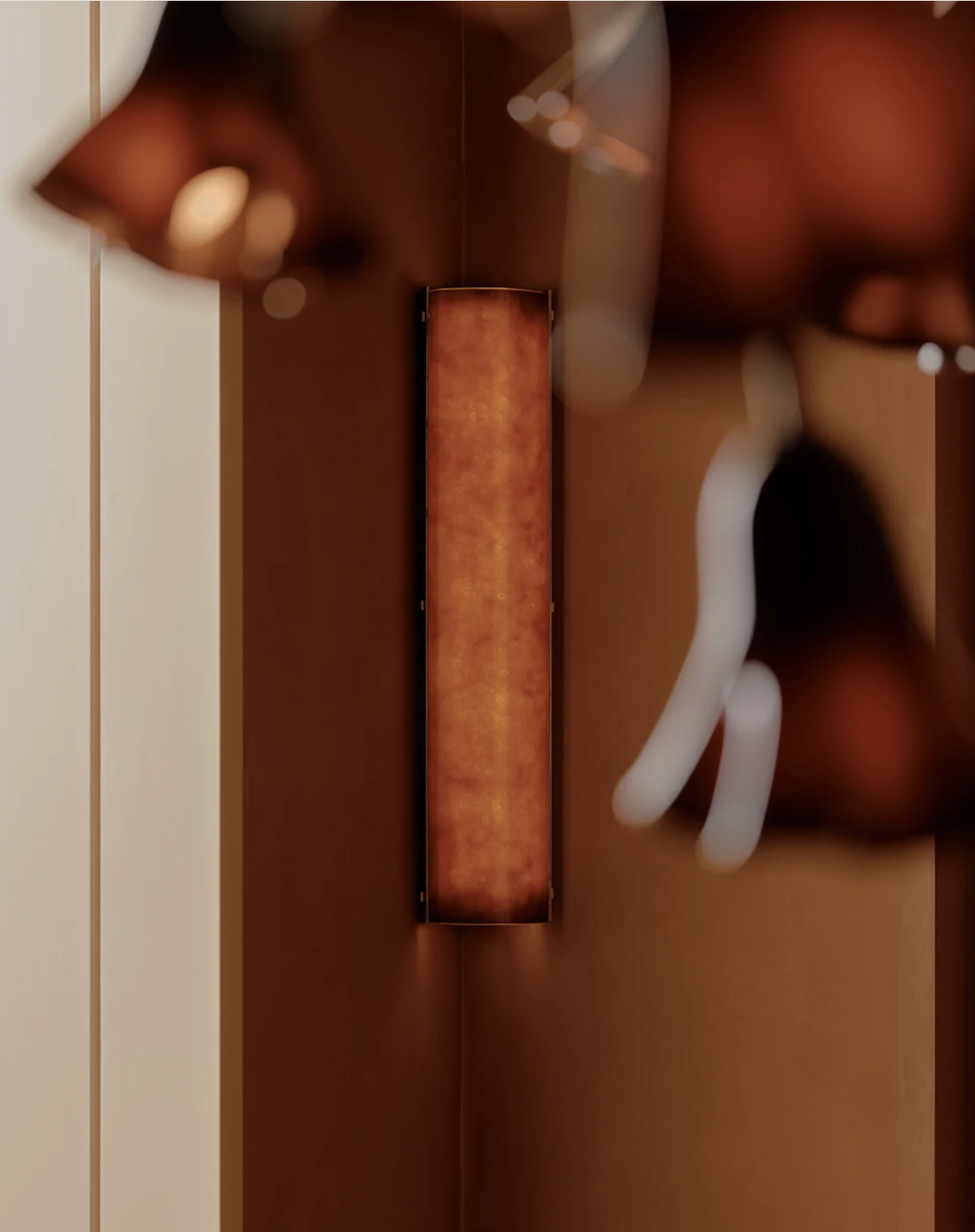 VERSO SURFACE MOUNT par IN COMMON WITH