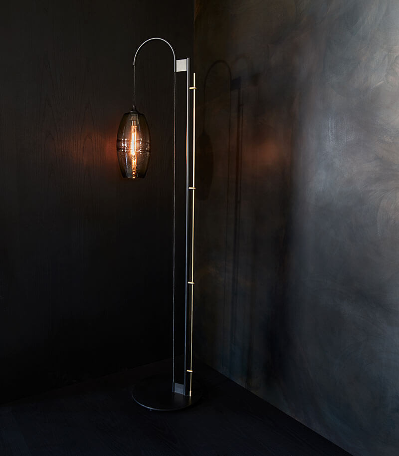 CLEAR BAND FLOOR LAMP par John pomp