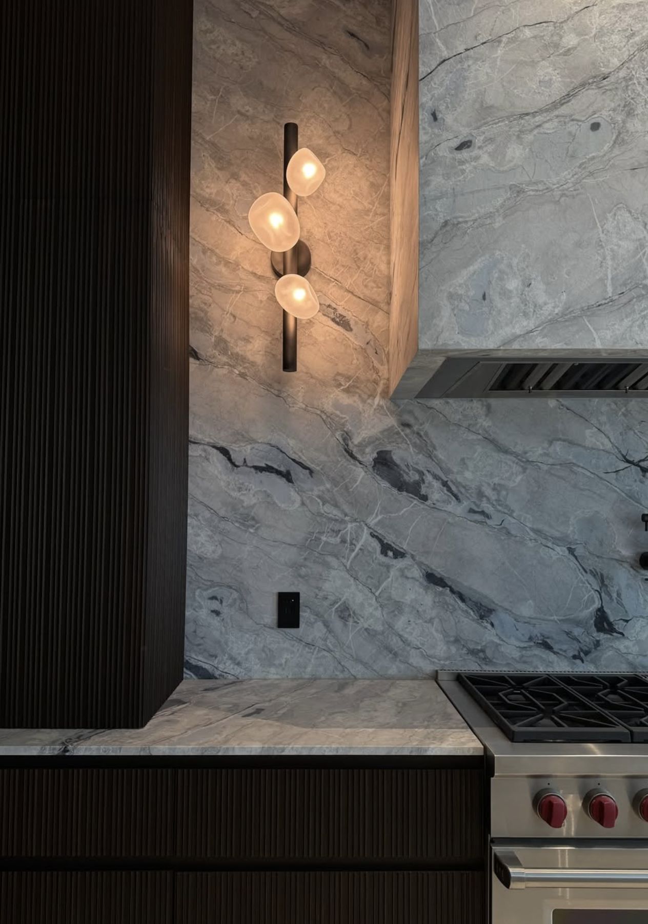 MATTER SCONCE par John pomp