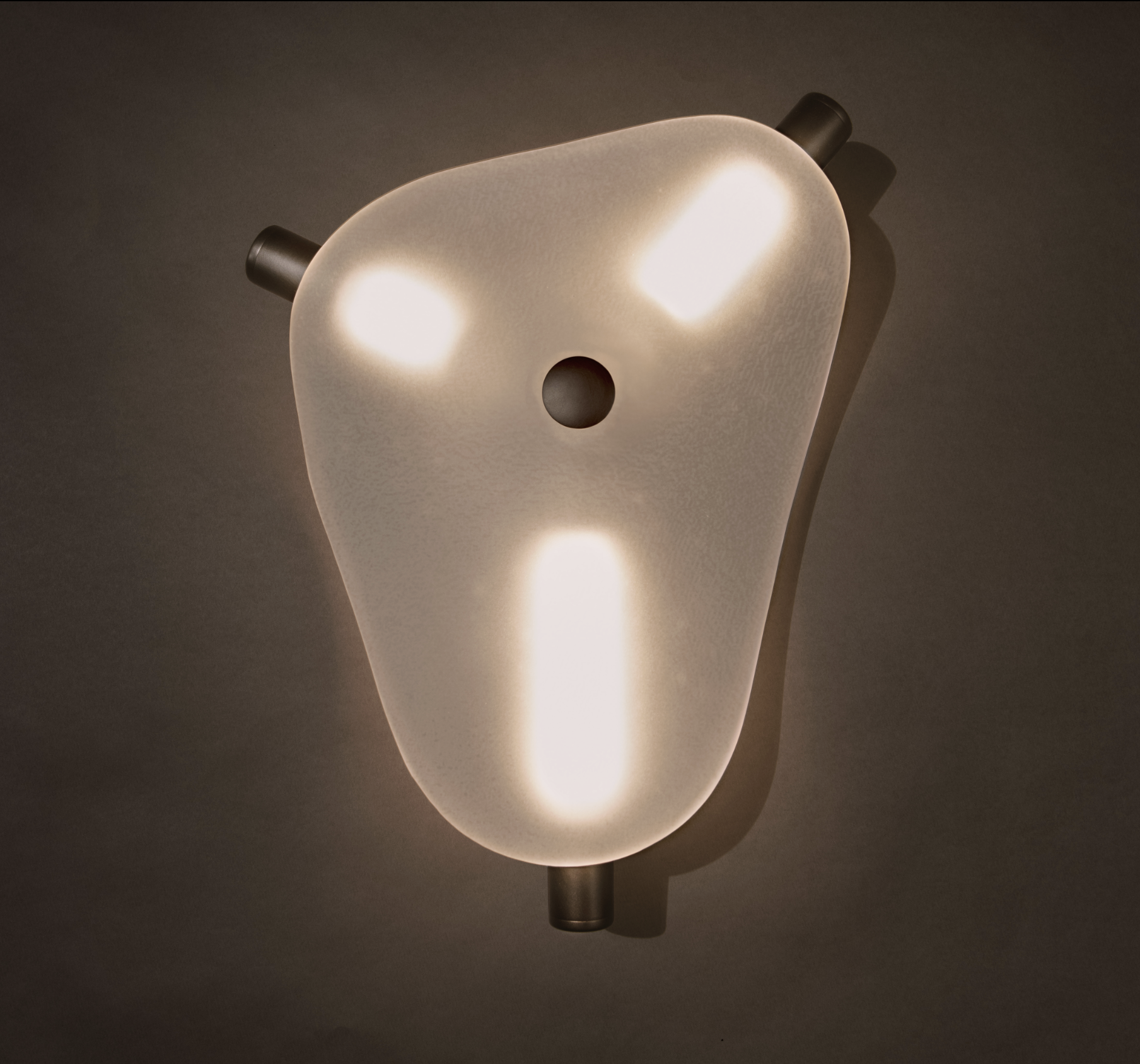 SLUMPED SCONCE par John pomp