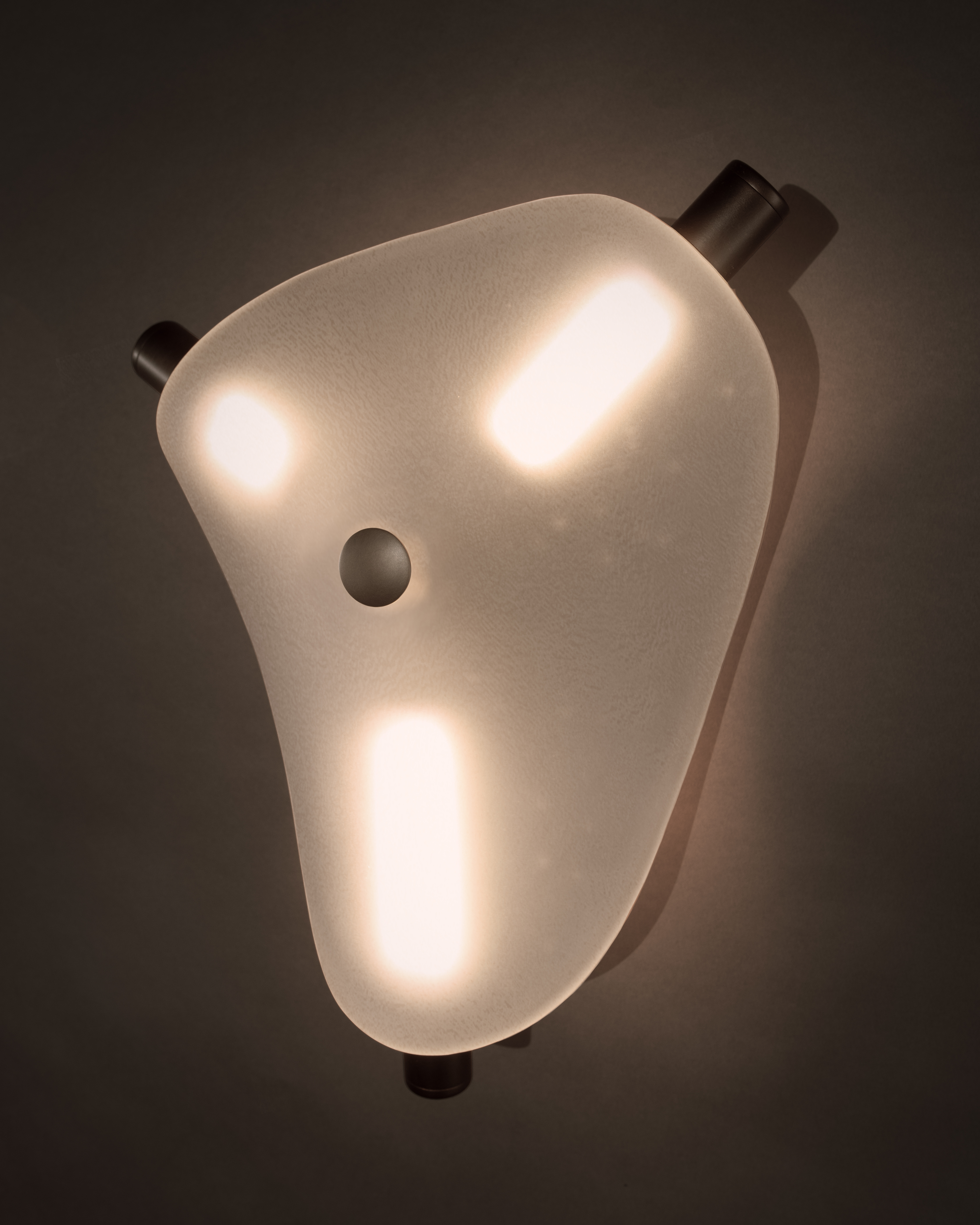 SLUMPED SCONCE par John pomp