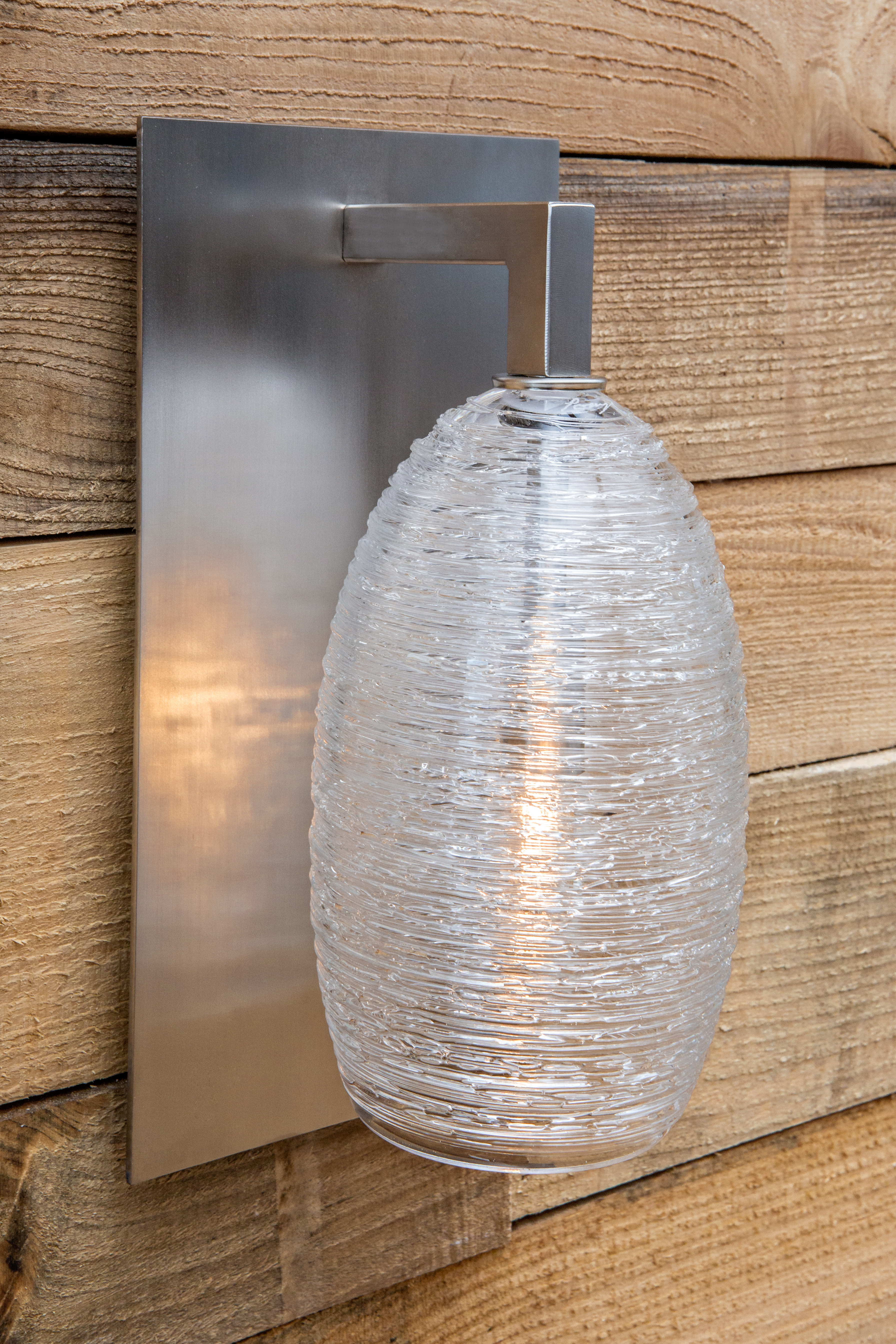 SPUN THREAD SCONCE par JOHN POMP
