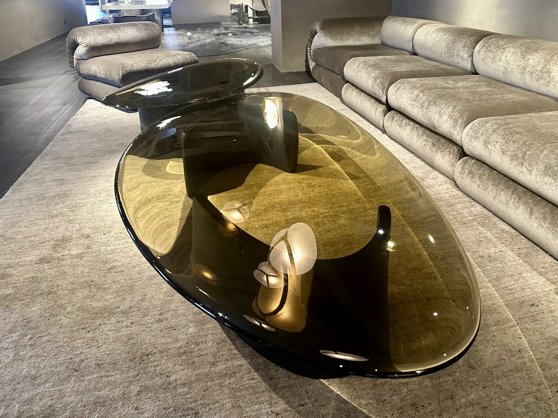 TIDAL COCKTAIL TABLE par John pomp