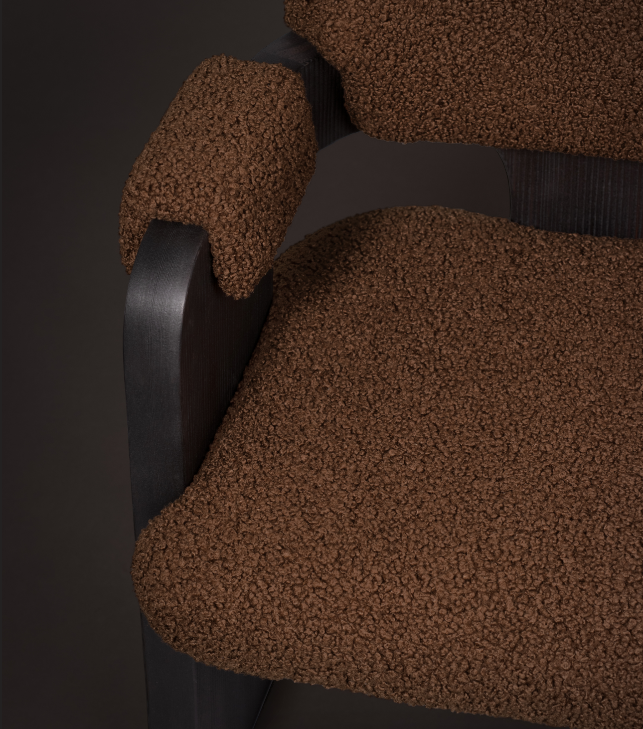 UNEARTHED DINNING CHAIR par John Pomp
