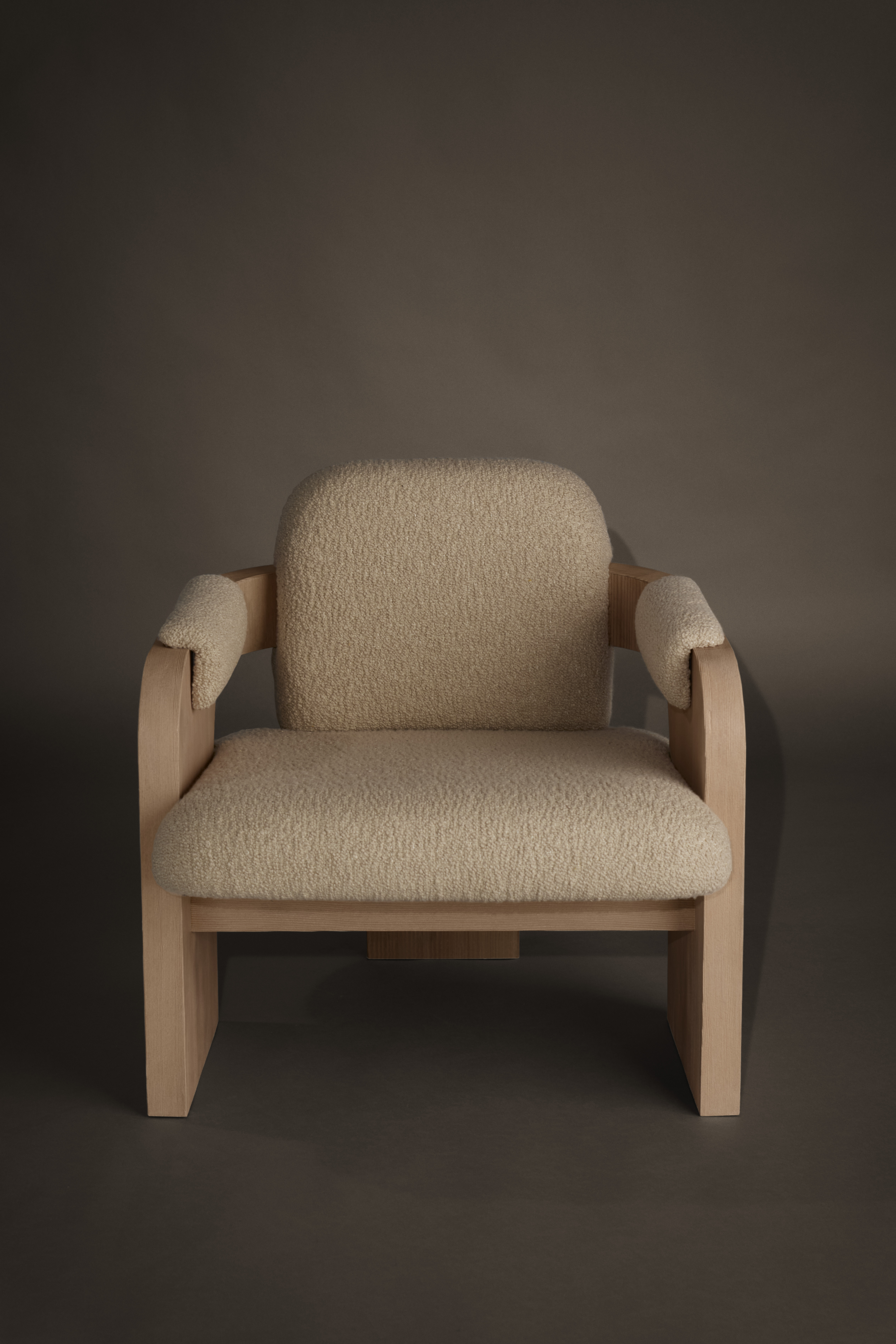 UNEARTHED LOUNGE CHAIR par JOHN POMP