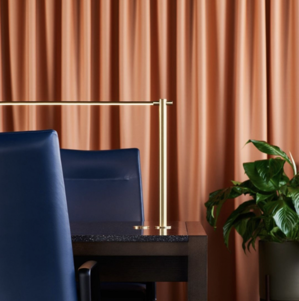 THIN SHARED TASK LAMP par Juniper