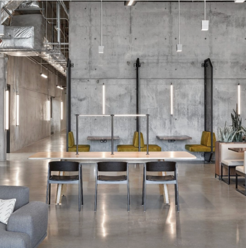 THIN SHARED TASK LAMP par Juniper